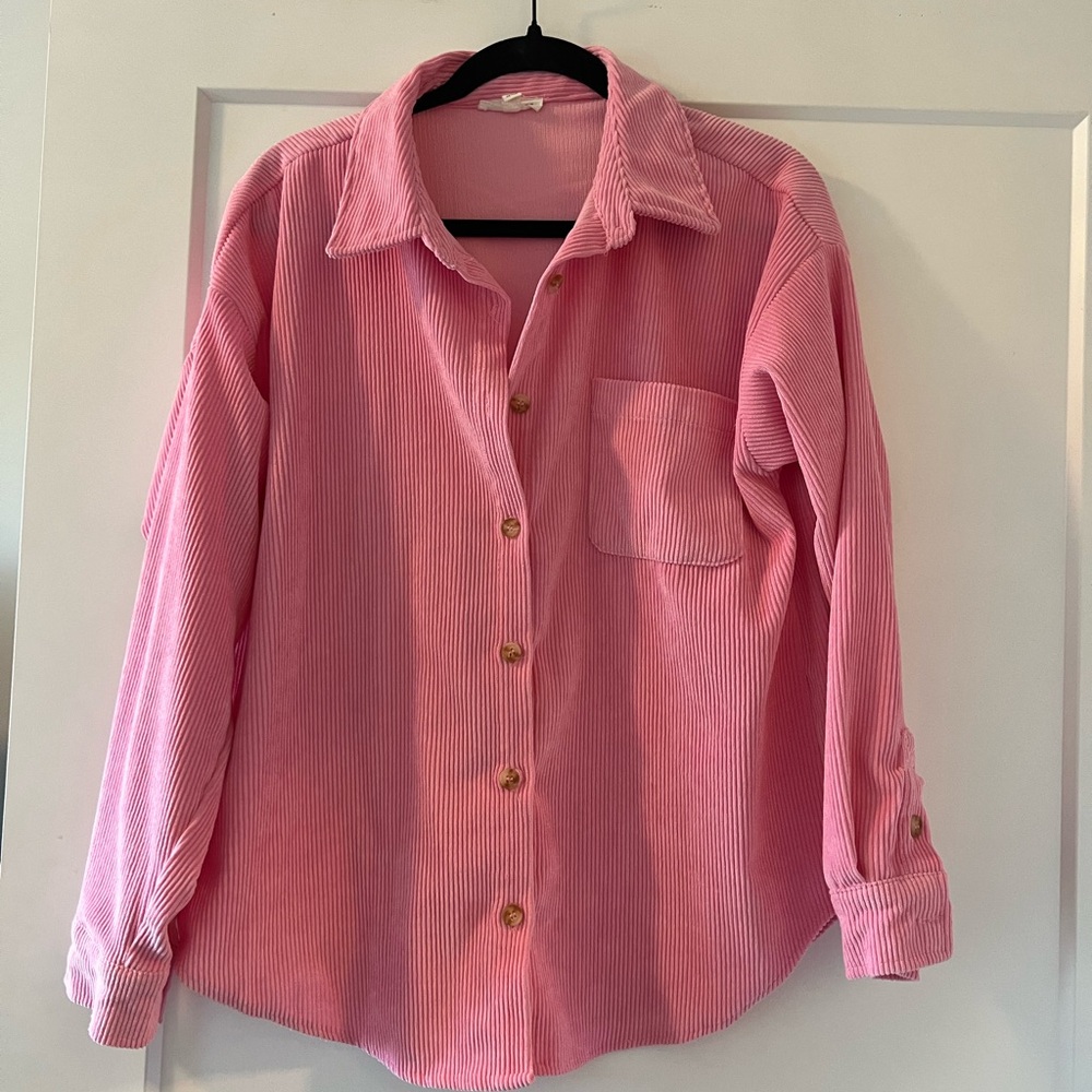 Women’s Button-Up Shirt/Flannel